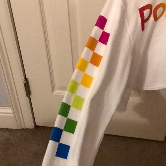 crop top jacket. - Picture 2 of 2